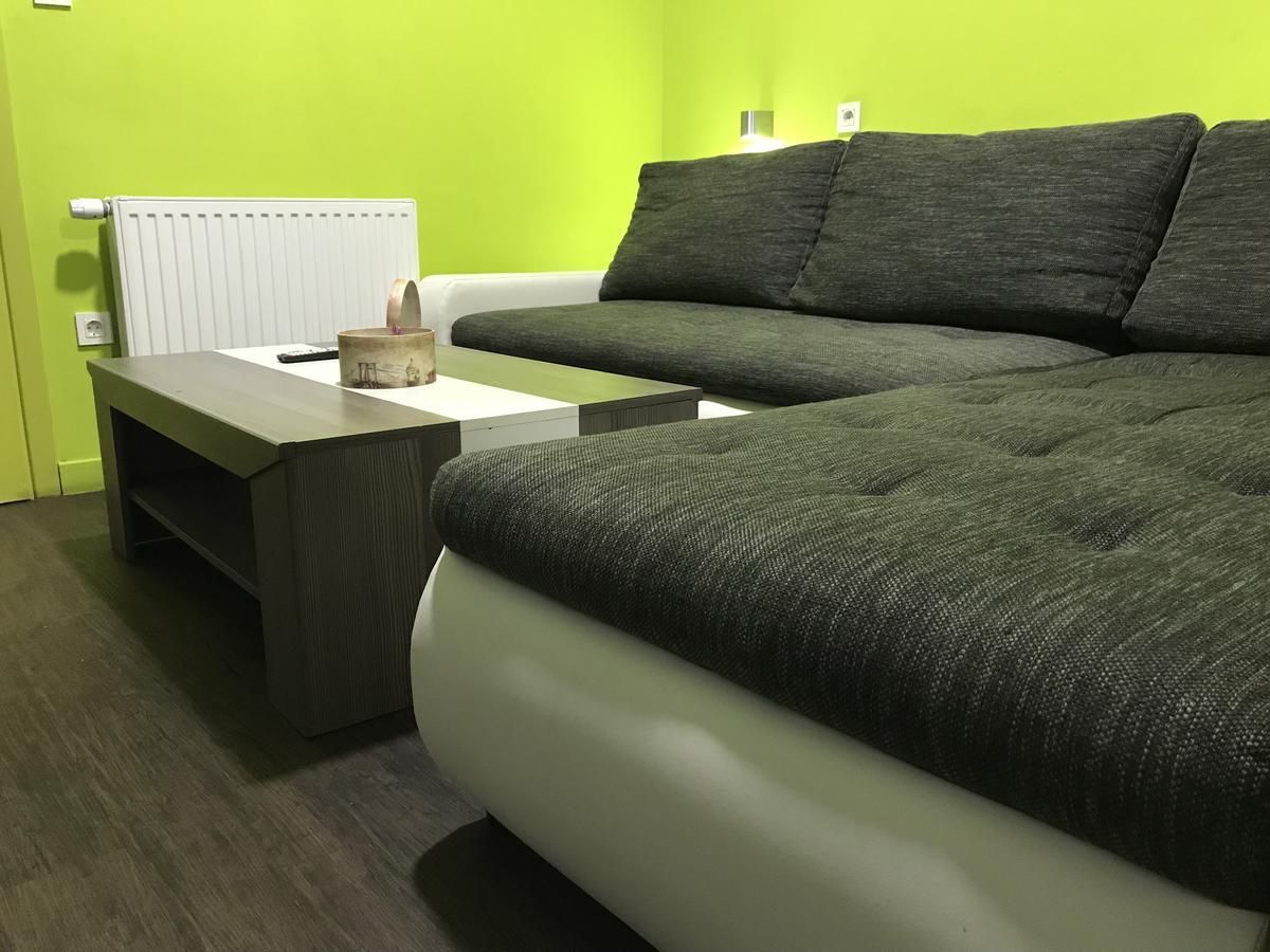 Hostel Paris Загреб Экстерьер фото