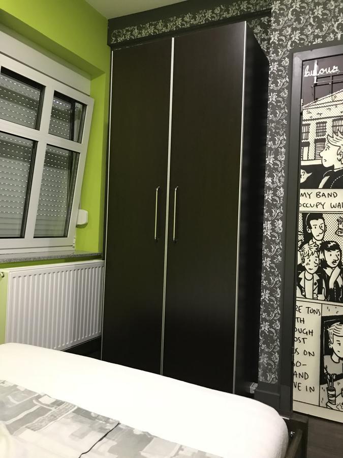 Hostel Paris Загреб Экстерьер фото